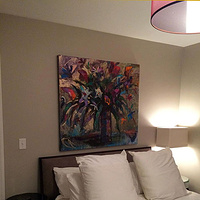 Caitlins Flowers in guestroom. //images.artistrunwebsite.com/gallery/img_1051501401068133_large.jpg?1519697869