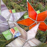 traditional star 2015 //images.artistrunwebsite.com/gallery/img_1163541407015405_large.jpg?1483334552