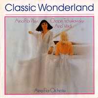 Classic-Wonderland //images.artistrunwebsite.com/gallery/img_1418311429194374_large.gif?1429194809