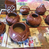 All the babies in a row and almost ready for firing //images.artistrunwebsite.com/gallery/img_1754281459577824_large.jpg?1462947032