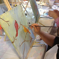 Painting class in action //images.artistrunwebsite.com/gallery/img_1862021462834426_large.jpg?1463462625