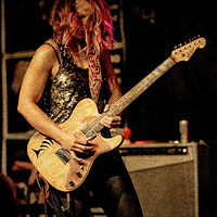 Samantha Fish //images.artistrunwebsite.com/gallery/img_1921341465893543_large.jpg?1465893853