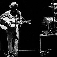 Ray Lamontagne //images.artistrunwebsite.com/gallery/img_2062571474917023_large.jpg?1474919167