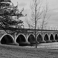 Belle Isle Bridge //images.artistrunwebsite.com/gallery/img_2063411475009248_large.jpg?1475086032