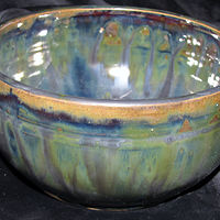 Bowl //images.artistrunwebsite.com/gallery/img_2087031476764221_large.jpg?1480489436