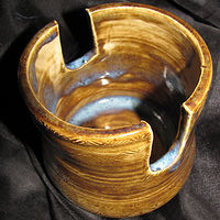 Sponge Holder //images.artistrunwebsite.com/gallery/img_2087111476764697_large.jpg?1480489436