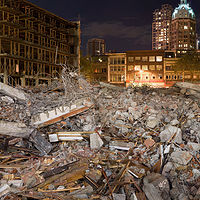 100 West Cordova //images.artistrunwebsite.com/gallery/img_21331766718_large.jpg?1616591757