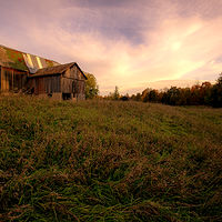 Boyne Country Barn //images.artistrunwebsite.com/gallery/img_2138941481083006_large.jpg?1481597244
