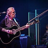 Gregg Allman //images.artistrunwebsite.com/gallery/img_2139031481083401_large.jpg?1482450808
