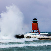 Charlevoix Lighthouse //images.artistrunwebsite.com/gallery/img_2242811488400379_large.jpg?1488415874
