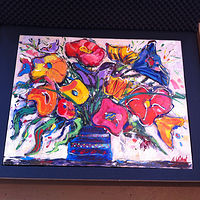 Bouquet sold through Ugallery.. Off to collector. //images.artistrunwebsite.com/gallery/img_2563441520849483_large.jpg?1520849534