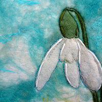 Snowdrops - detail //images.artistrunwebsite.com/gallery/img_2702481540576006_large.jpg?1540576190