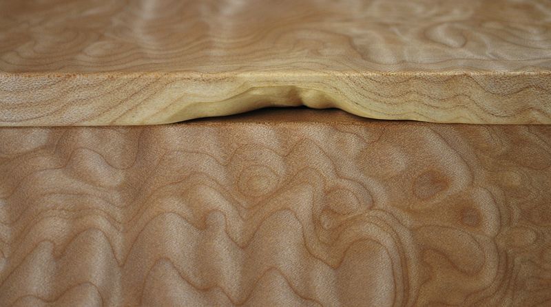Oil painting Quilted Maple Jewelery Box #4 Detail-3 by Enrique Morales