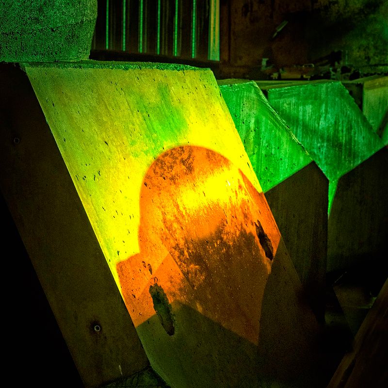 Reflected Overhead Light Portfolio for William Kent Photographer