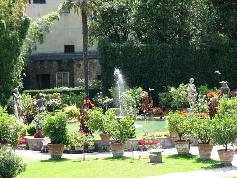 Voltere Fountain by Ann Williams