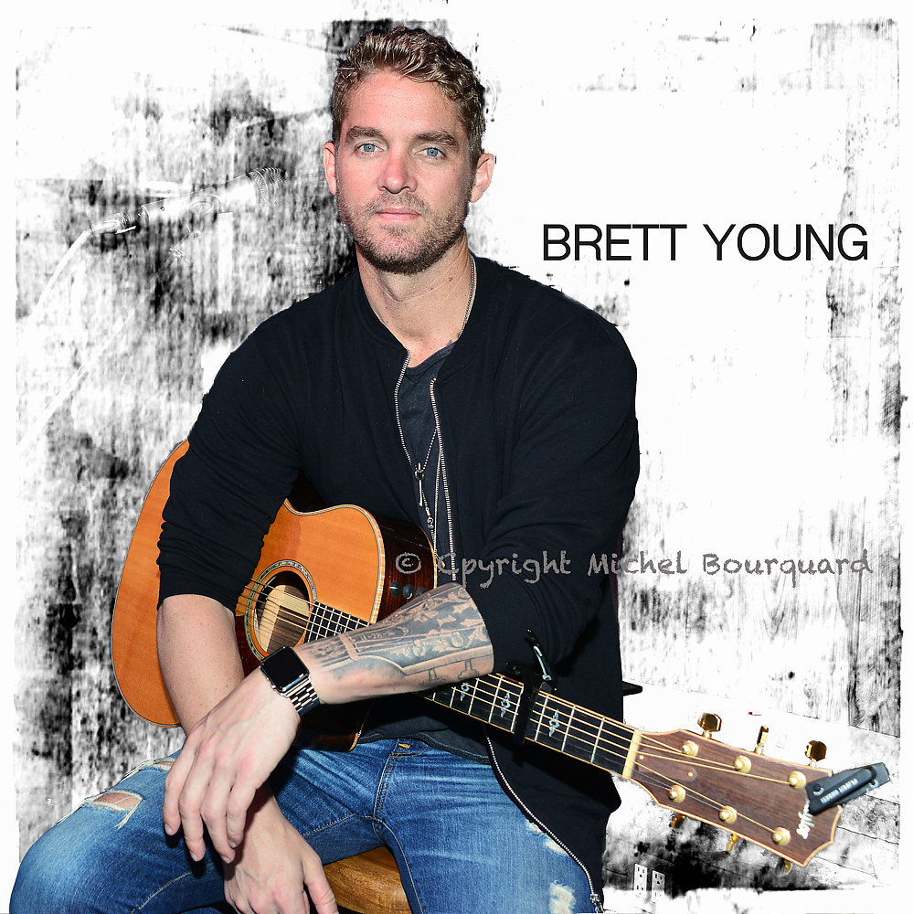 Brett Young at ACM 007b© by Michel Bourquard
